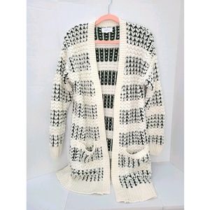 Long Cardigan pockets sweater cream green